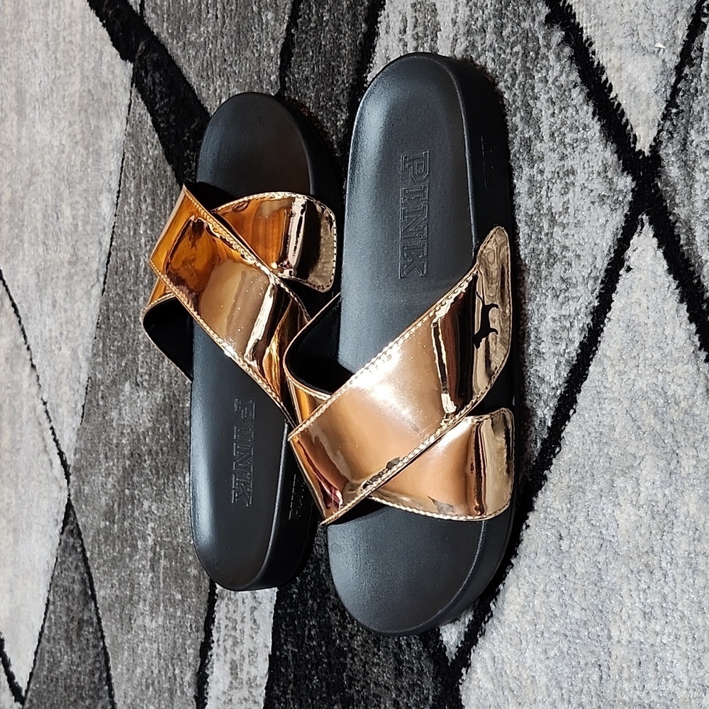 VINTAGE VS PINK METALLIC GOLD SHINE DOG LOGO SLIP-ON SLIDES SANDALS LARGE